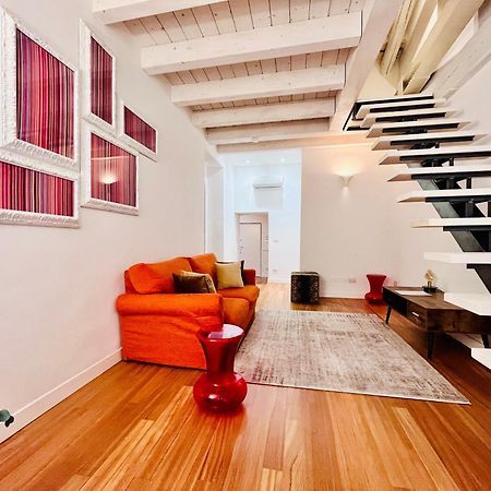 Riverside Loft Navigli - Spacious Two-Bedroom Apartment ميلان المظهر الخارجي الصورة