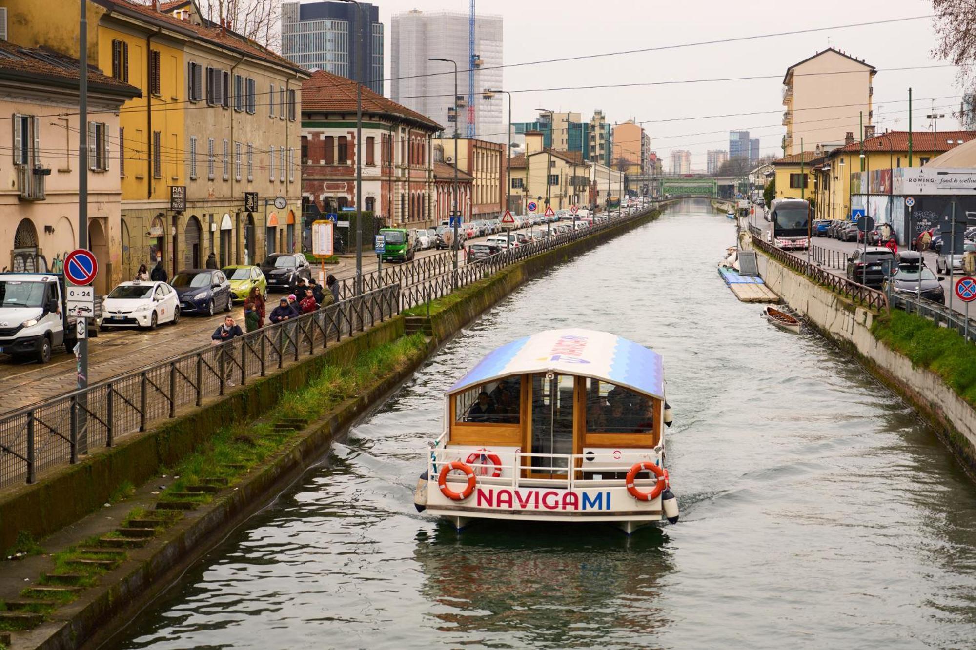 Riverside Loft Navigli - Spacious Two-Bedroom Apartment ميلان المظهر الخارجي الصورة